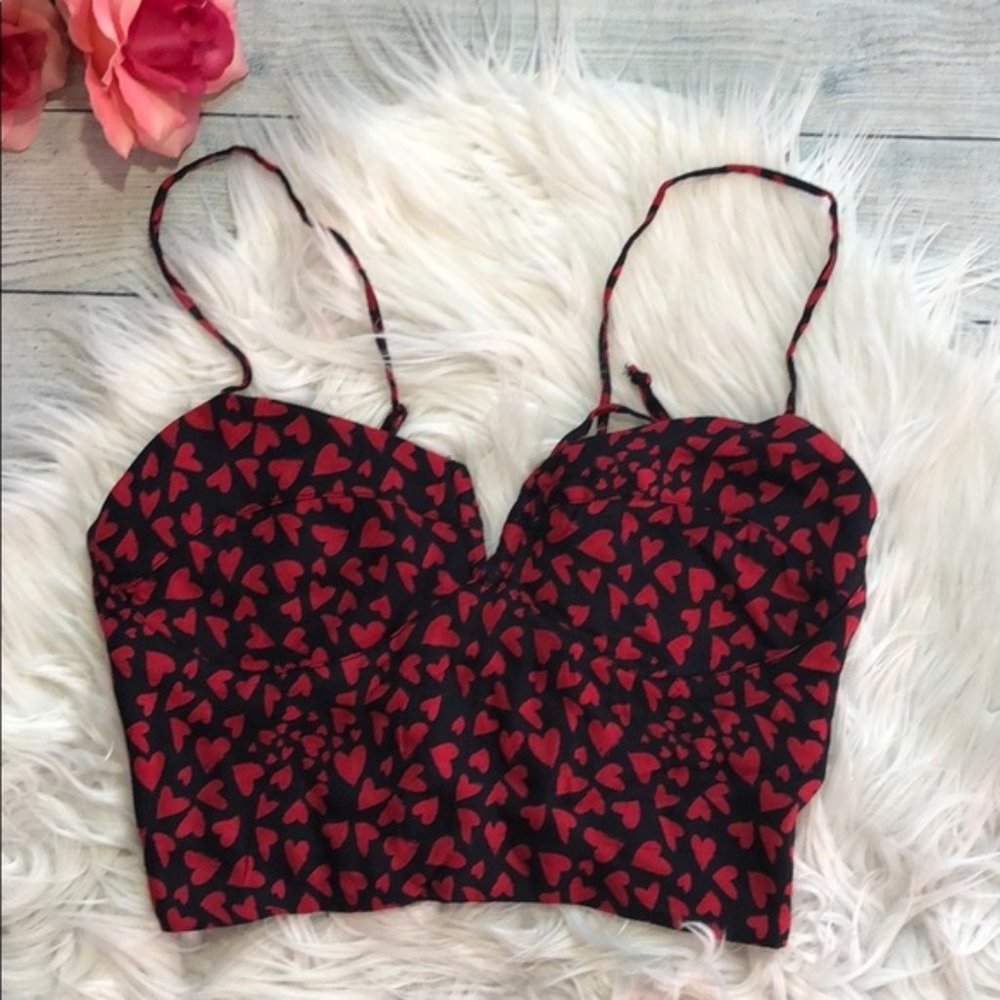 URBAN OUTFITTERS Heart Crop Top